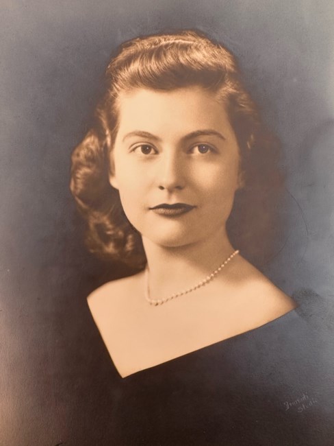 Obituario de Maxine Doherty Winn