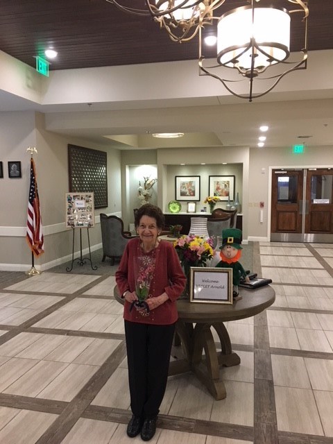 Avis de décès de Mrs. Violet Mae (Canning) Arnold