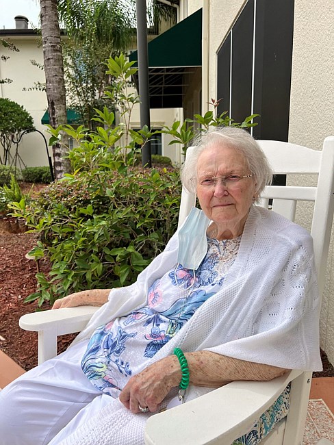 Obituary of Helen Finley Thomas