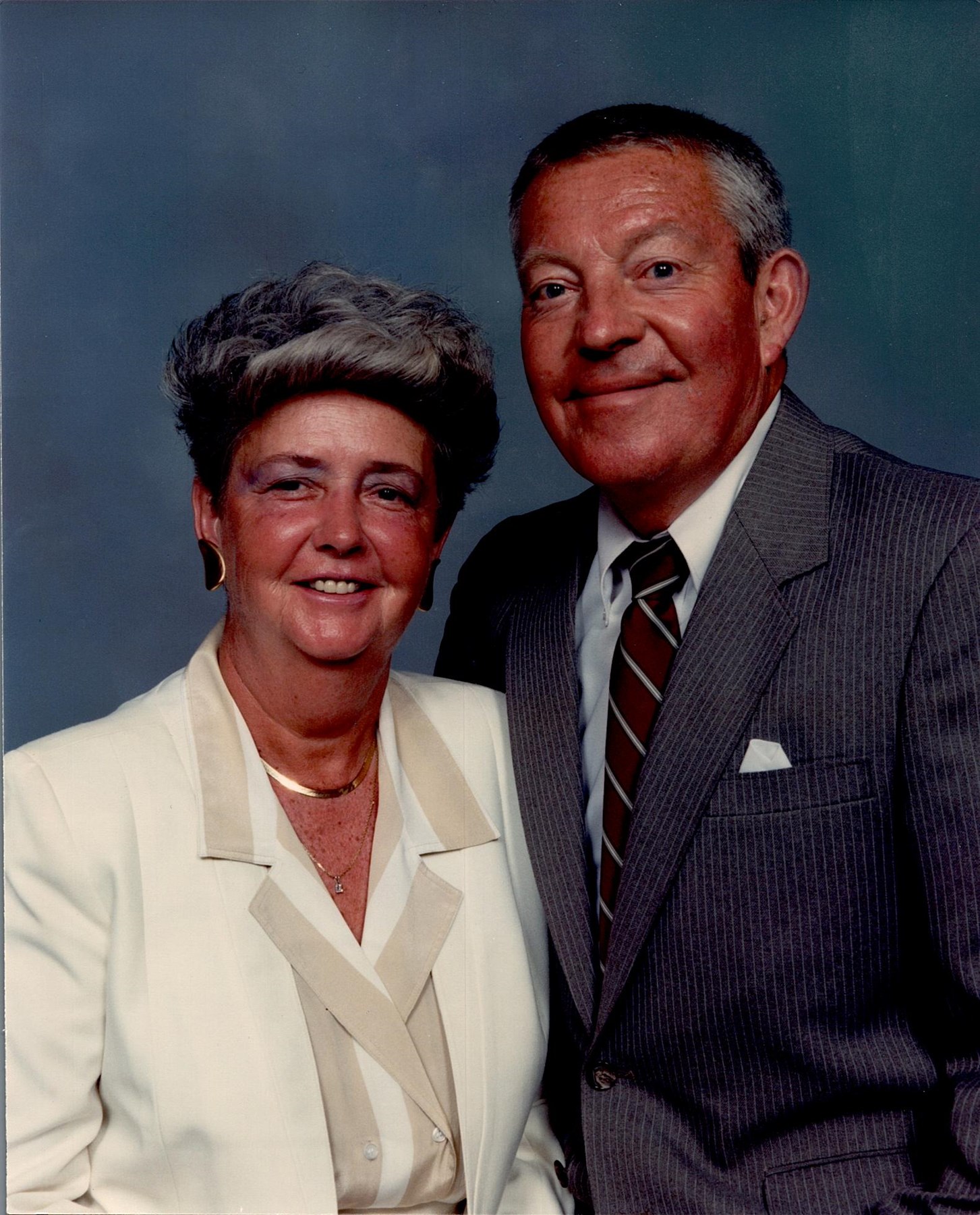 Obituary of Max B Leonard