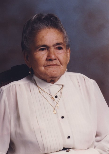 Obituary of Carmen Escobar