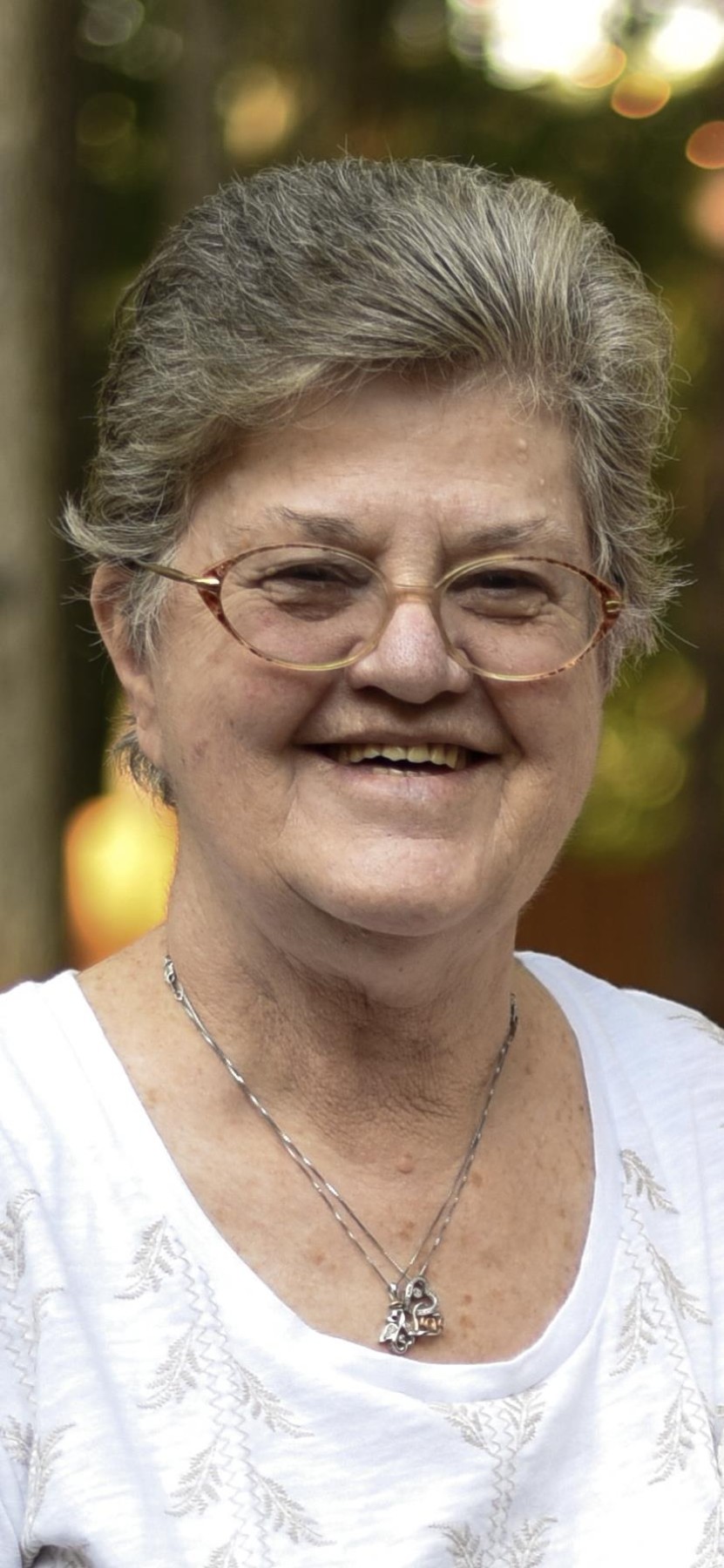 Obituary of Sandra Latham