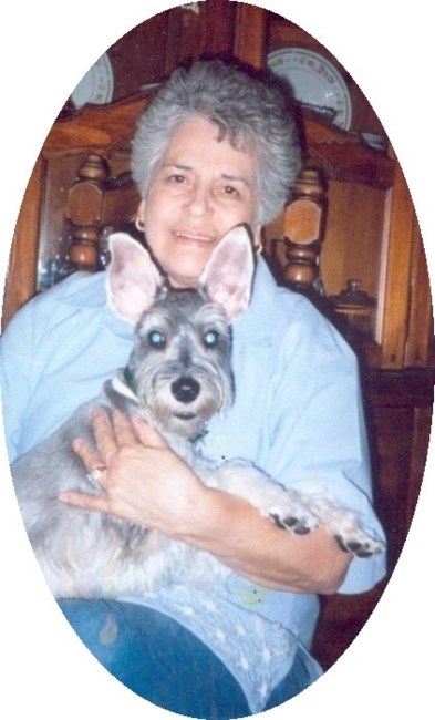 Obituary of Maria Aurora Perez