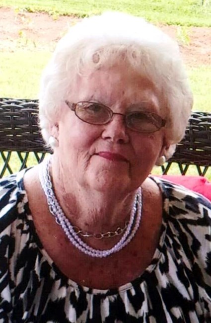 Obituary of Carolyn Hamby Triplett