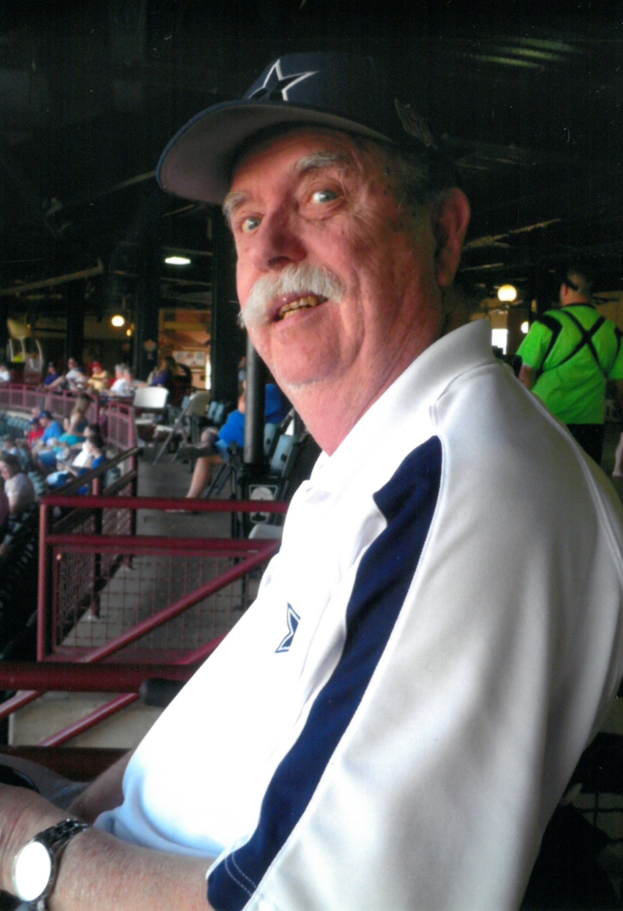 Obituary of Glen W. Moore