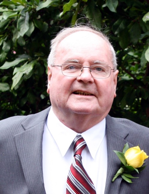 Obituary of Lawrence M. Vallee