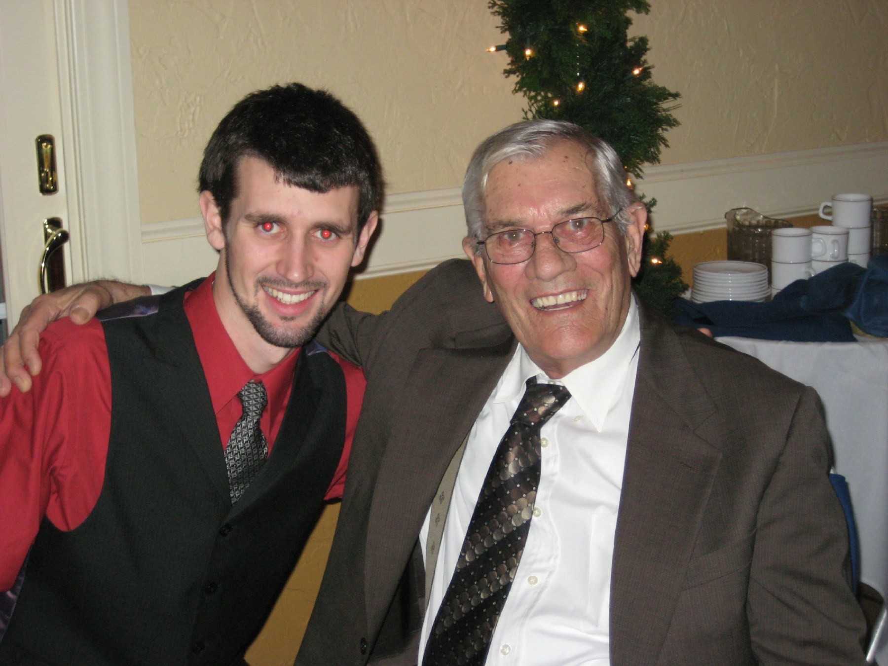 Obituary of Richard Roy Hawes