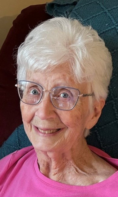 Obituary of Maxine B. Evick