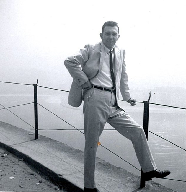 Obituary of Thomas Earl Wall