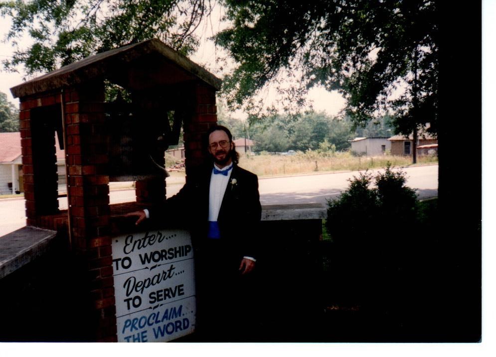 Obituary of Larry Richard Kivett