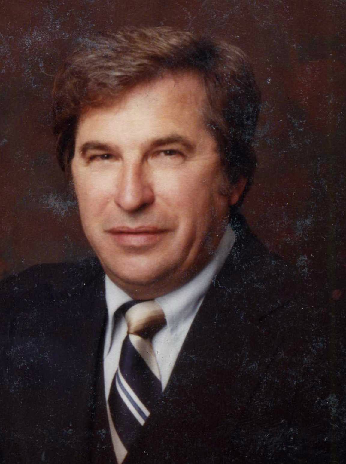 Obituary of Paris Frank Shoffner