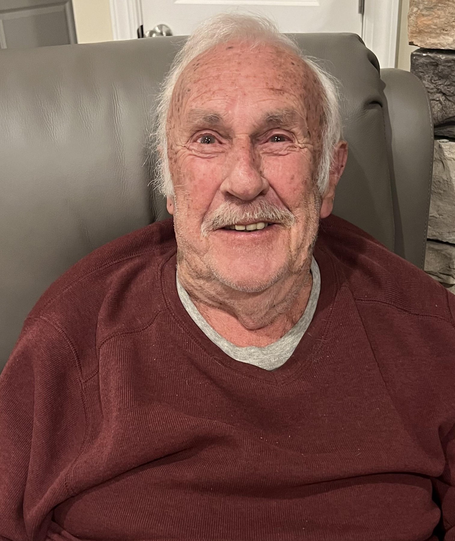 Obituary of Howard Dean Hudgins