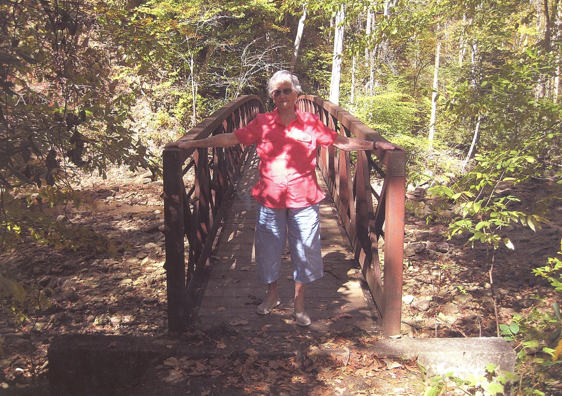 Obituary of Margaret Evelyn Watts