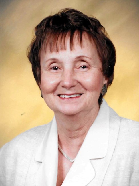 Obituary of Helen Hermine Costaras