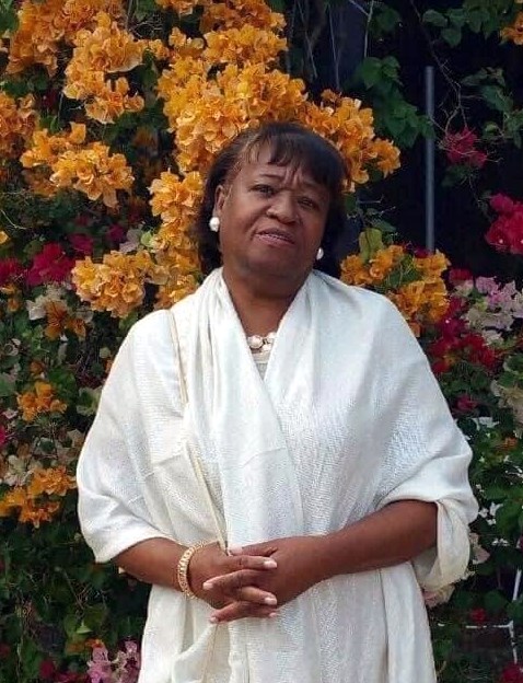 Obituary of Carolyn Carroll