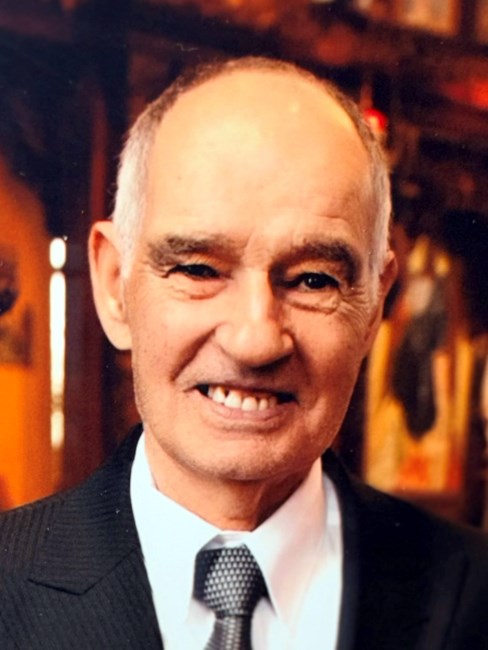 Obituary of Leonardo Cabral De Melo