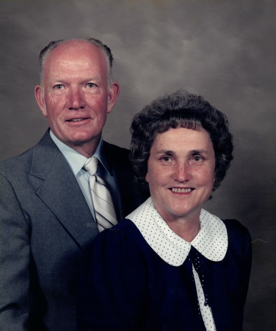 Obituario de Robert Lincoln and Marie Juanita Smith