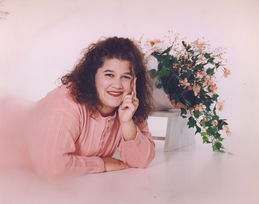 Obituary of Jennifer Aimee Gomez Gray