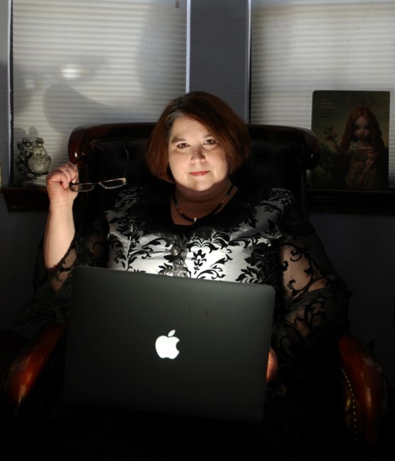 Obituary of Roxanne Longstreet Conrad