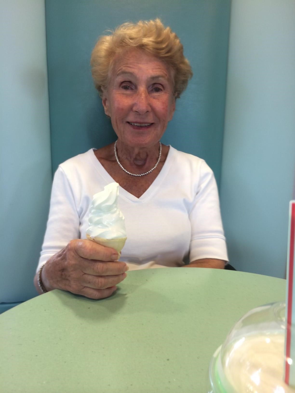 Avis de décès de Bernice Newborn