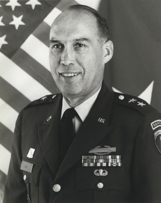 Obituario de Maj. Gen. Roger J. Price US Army, Retired