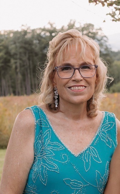 Obituary of Corinne M. Mikami