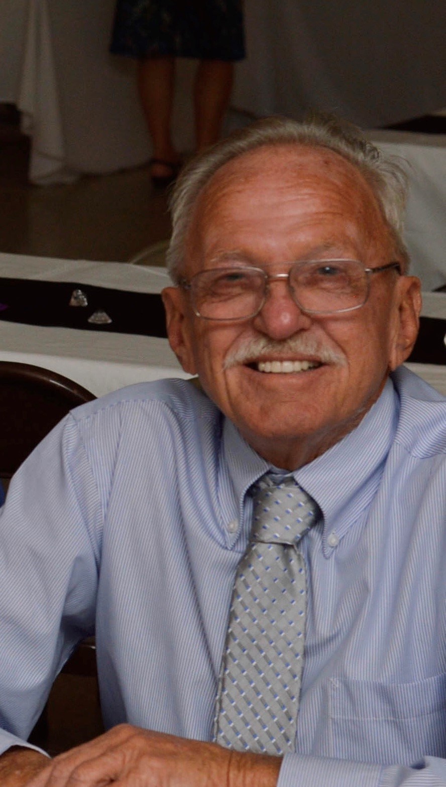 Obituary of Alfred "Bill" Born