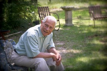 Obituary of Vicente Garcia Falcón