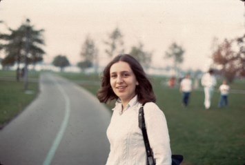 Obituary of Mali Warshofsky