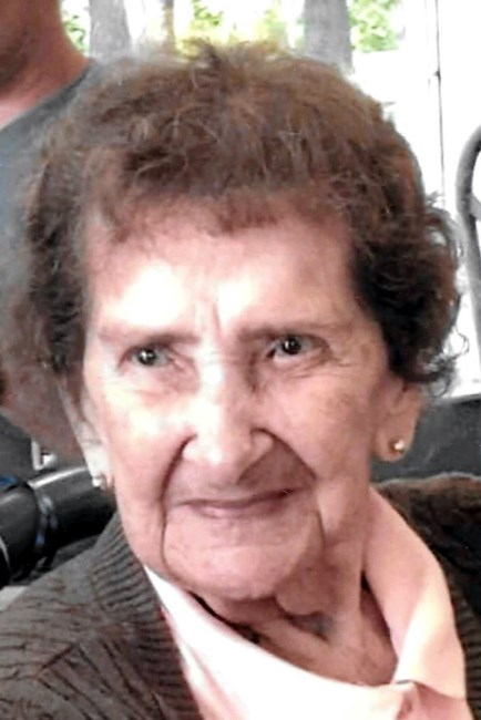Obituary of Mary Joyce Burns