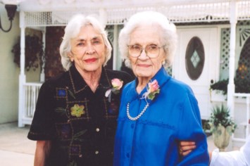 Obituary of Gladys E Weakley