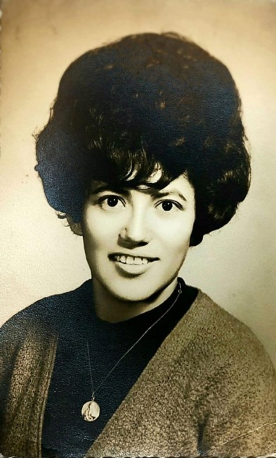 Obituary of Maria del Consuelo Garcia Riley