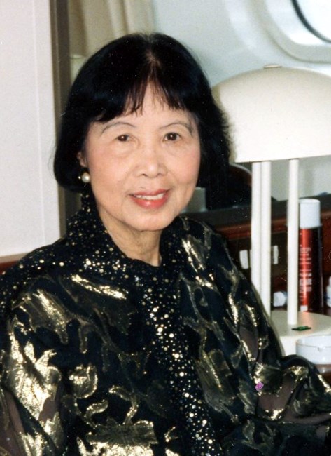 Obituary of Thuy Thi LE