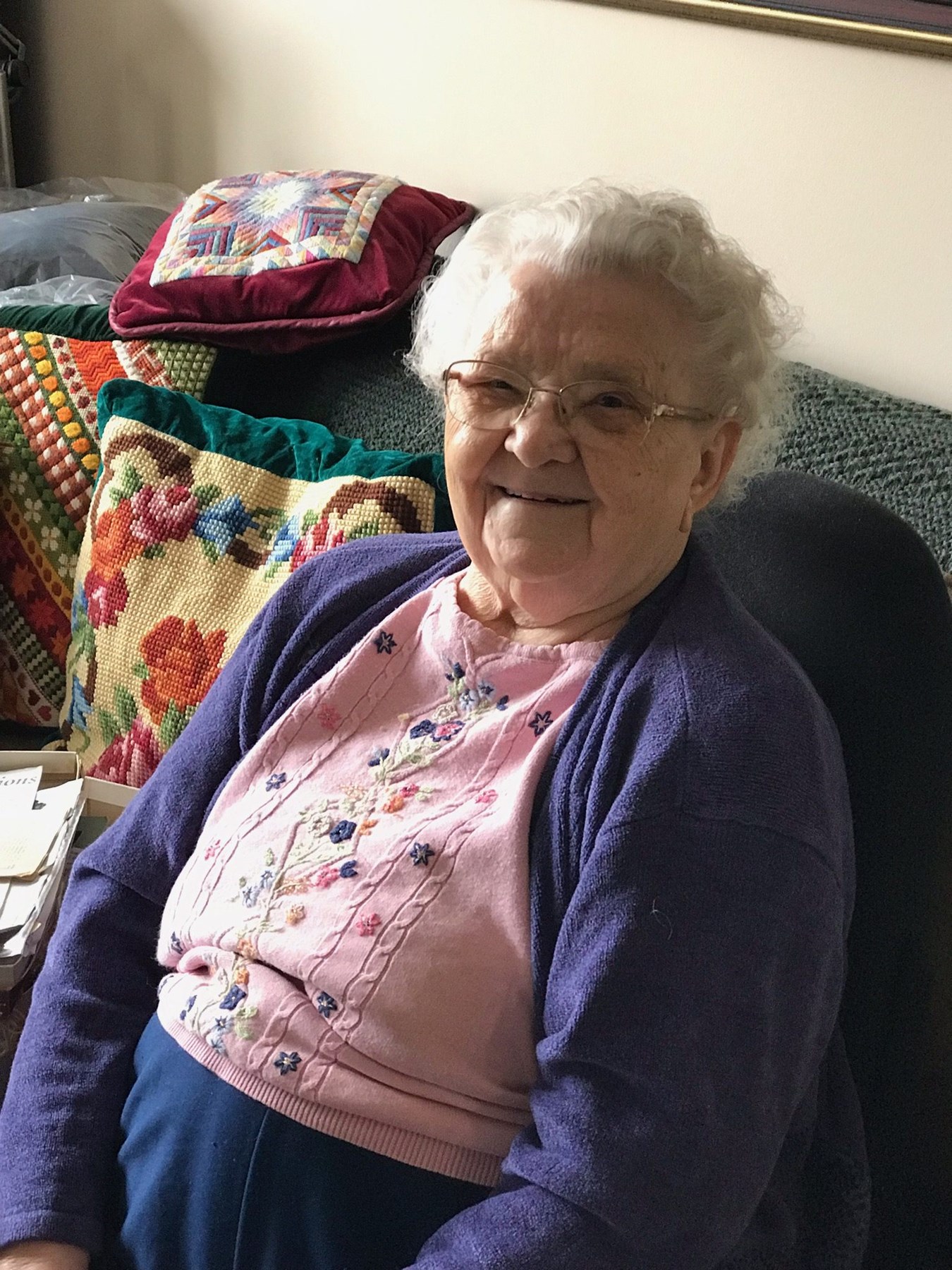 Obituary of Loni Ahnert