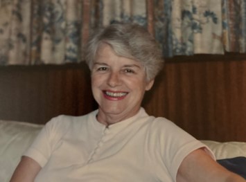 Obituario de Joyce McKennett Jennings