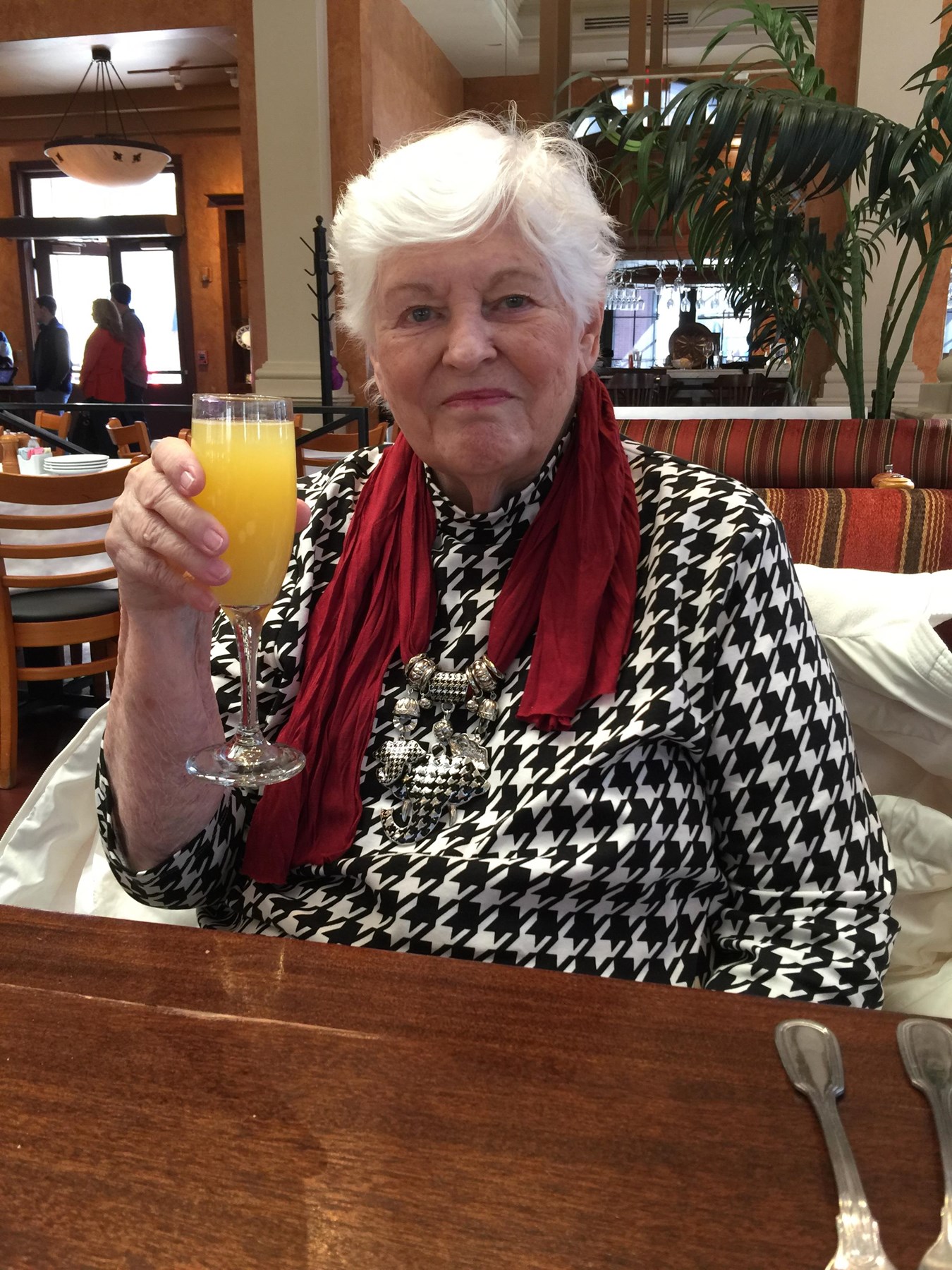 Obituario de Barbara Lewis Donaldson