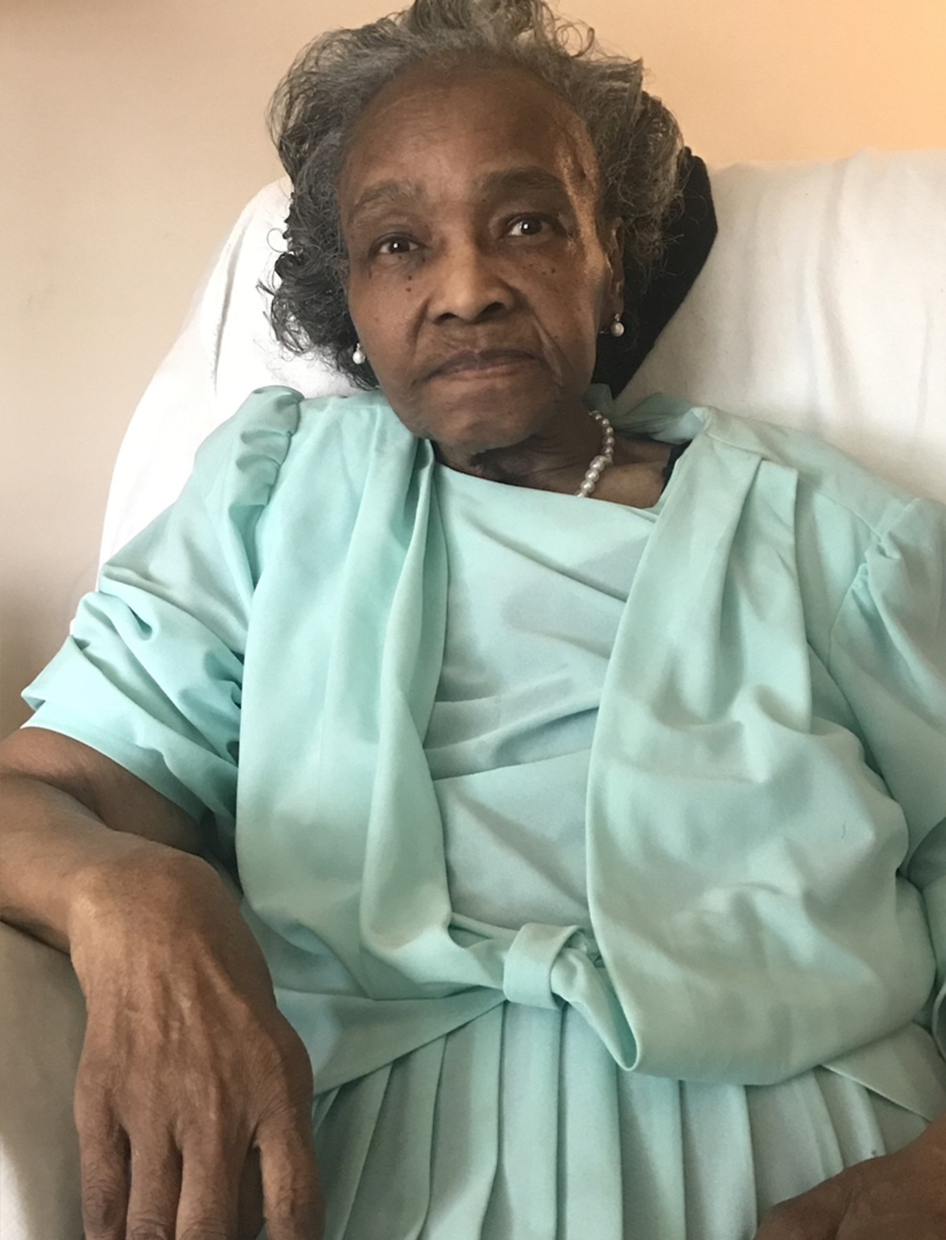 Obituary of Vera Ann Taylor-Ross