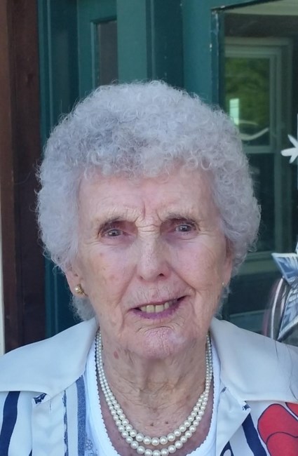 Obituary of Eunice Maxine Parkes