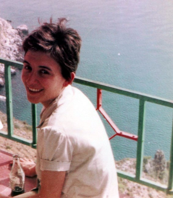 Obituary of Françoise Jeannine Gross