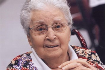 Obituary of Esther Edna Serr