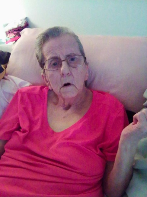 Obituary of Carolyn J. Sunderland
