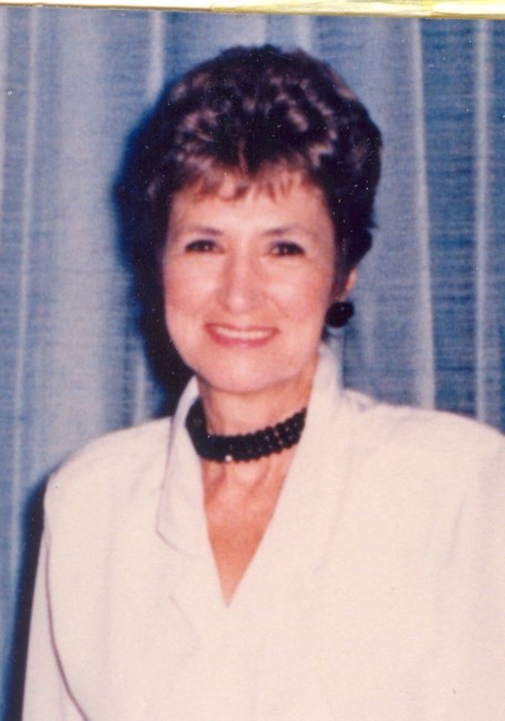 Obituary of Peggy C. Lowe