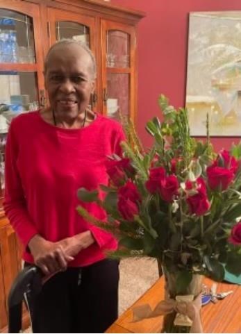 Obituario de Louise Douglass