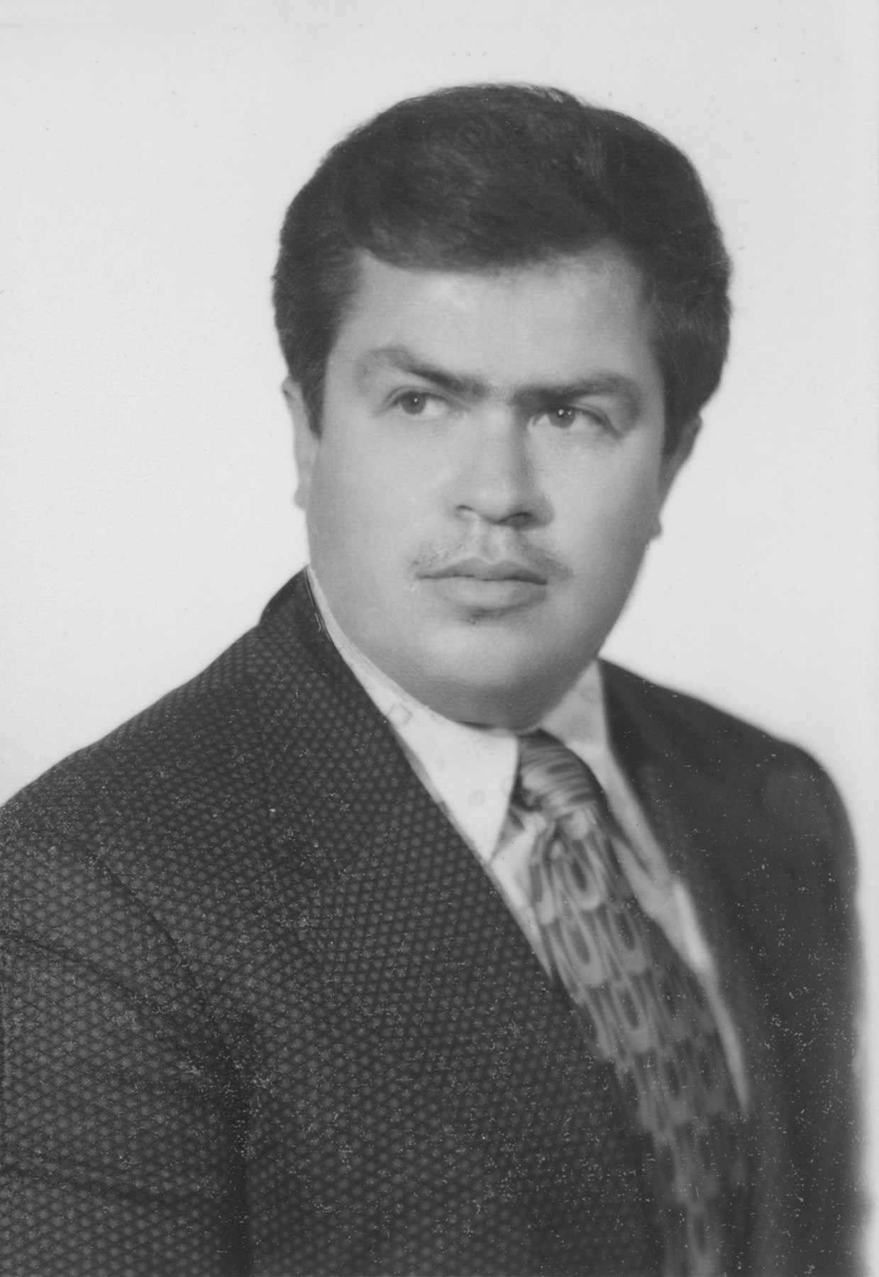 Obituary of Charles "Charlie" Vamianakis