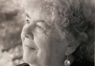 Obituario de Elaine Helen Newberry