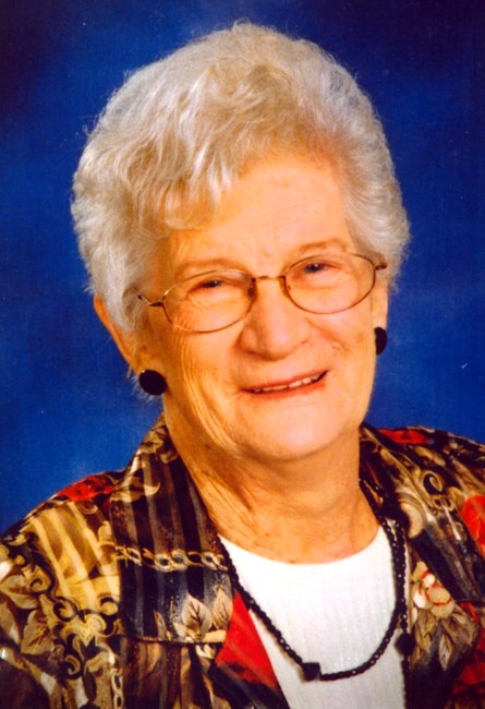 Obituary of Esther Vander Tuig