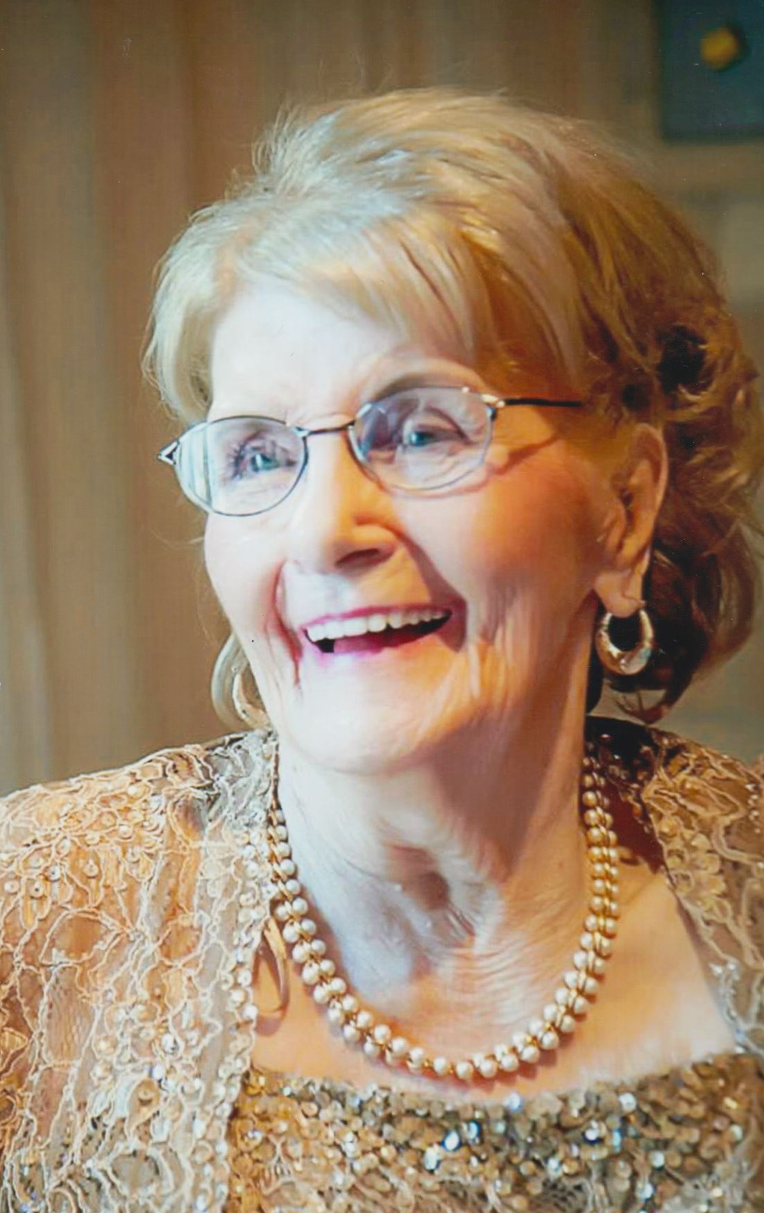 Obituary of Mittie Holston Dobson