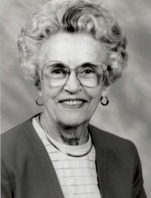 Obituary of Esther Knape