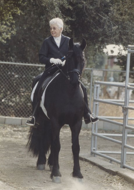 Obituary of Joan "Pinky" Randall