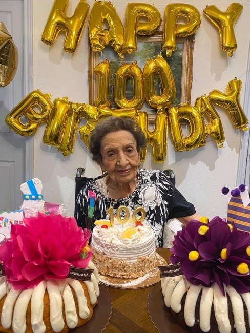 Obituary of Maria E. Villalobos